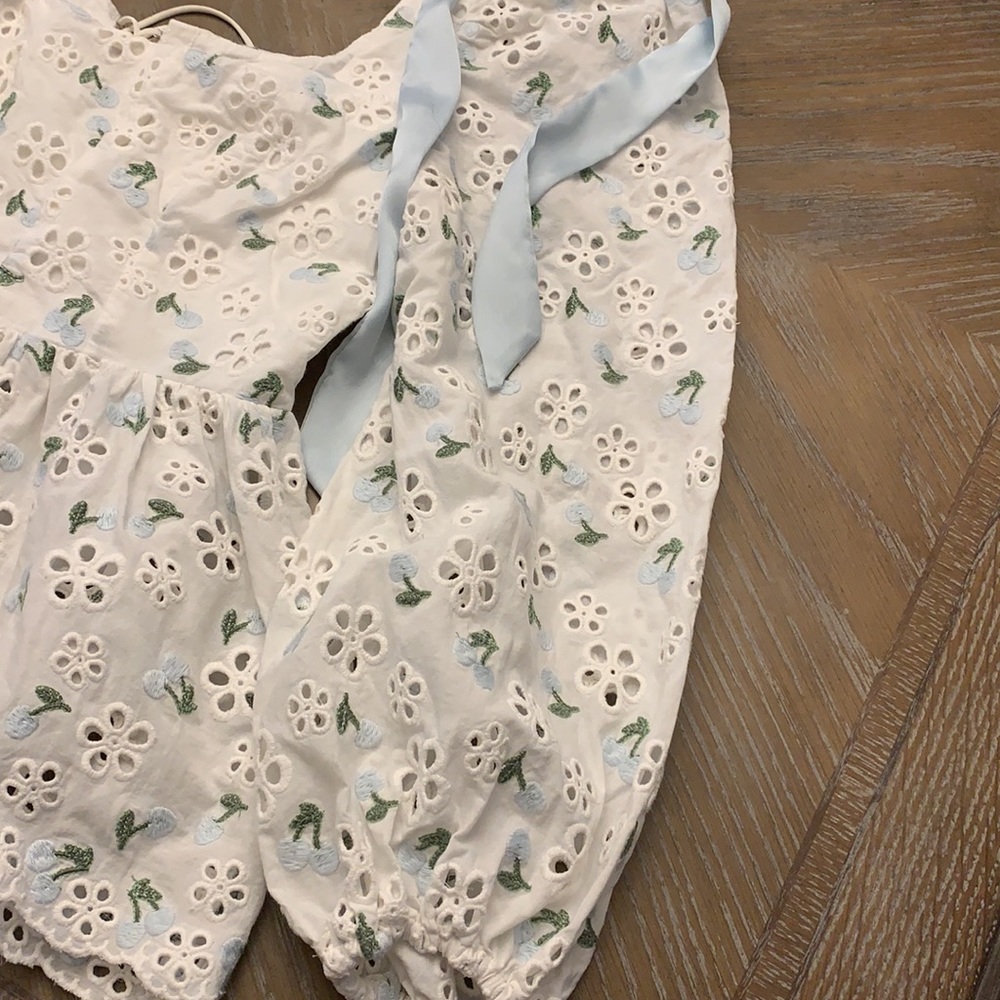 For love and lemons eyelit  top small and X-Large - Picture 9 of 12